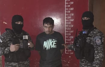 Aprehenden a joven armado durante patrullaje preventivo en Lambaré.