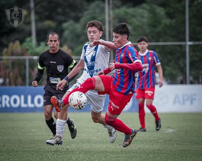 Los azulgranas visitaron a Ameliano en Parque Guasu