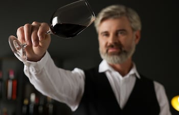 Sommelier, imagen ilustrativa.