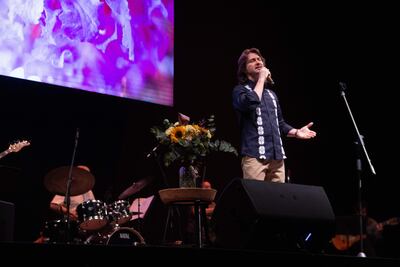 David Portillo durante el concierto que ofreció anoche para celebrar sus 30 años de carrera.