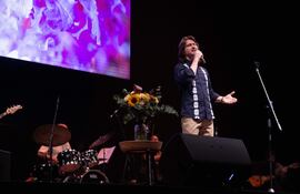 David Portillo durante el concierto que ofreció anoche para celebrar sus 30 años de carrera.