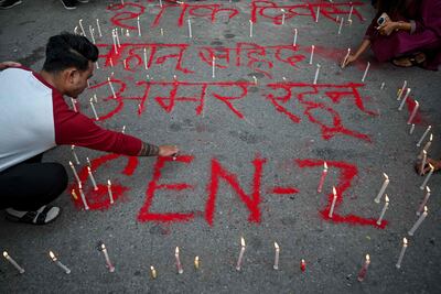 Recordación a las víctimas de las revueltas sociales en Nepal.