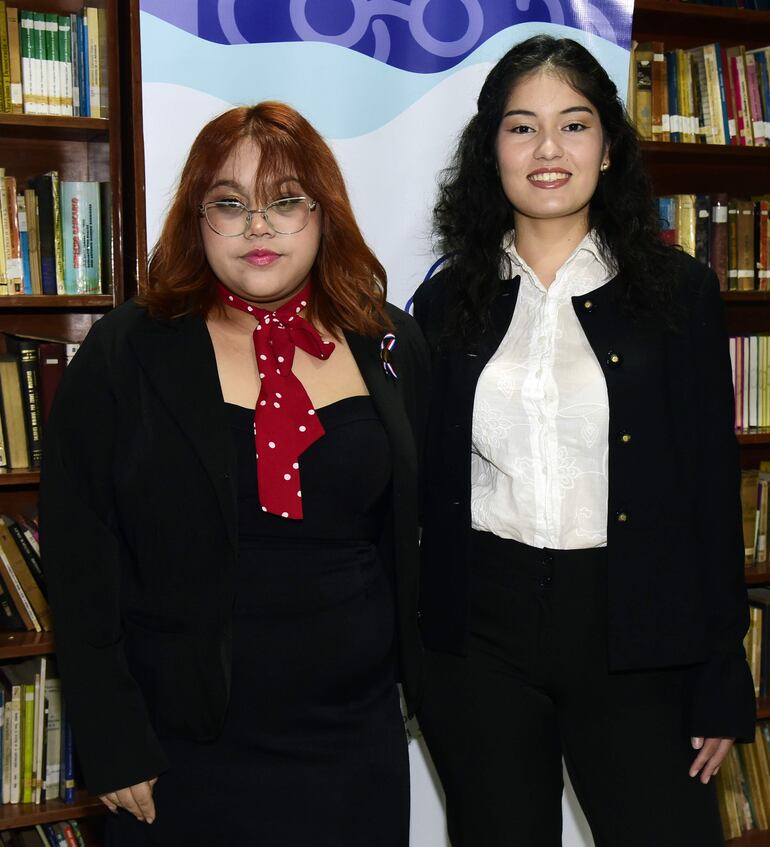 Thaís Díaz y Jazmín Leiva.