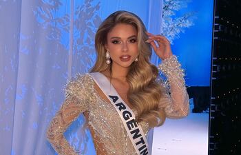 Aldana Masset, excantante del grupo de cumbia Agapornis, representa a Argentina en el certamen Miss Universo 2025.