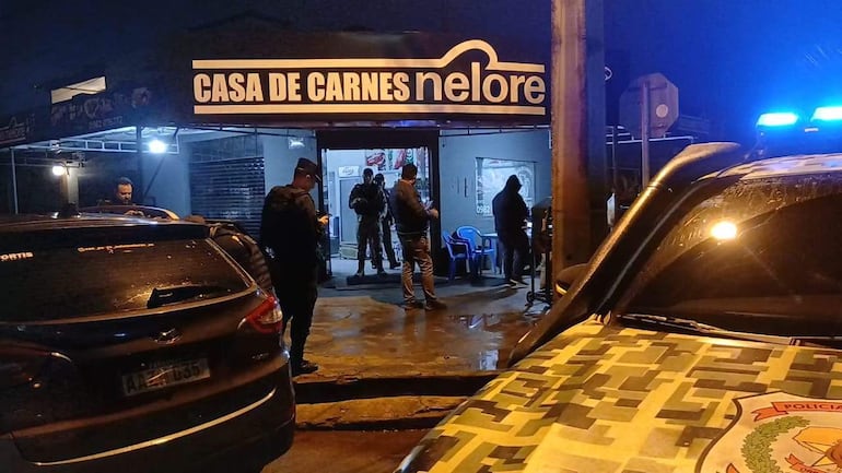 La detención de los procesados fue practicada durante un allanamiento en una carnicería de Pedro Juan Caballero.