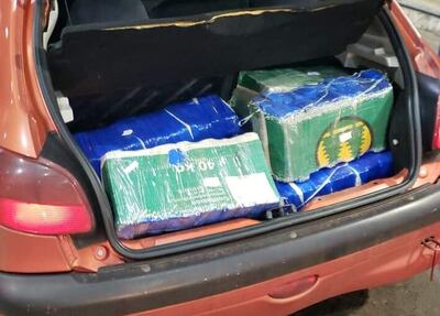 Las evidencias y el detenido fueron trasladado a la base de la Policía Federal de Brasil.