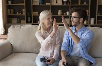 Generación Silver y generación Z.