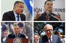 Combo de fotografías de archivo que muestra al exsecretario de Seguridad Pública de México, Genaro García Luna (arriba-i), el exgobernador de Nayarit, Roberto Sandoval Castañeda (arriba-d), el exsecretario de la Defensa Nacional Salvador Cienfuegos (abajo-i) y al gobernador de Sinaloa Rubén Rocha Moya (abajo-d) en diferentes actos protocolarios en México. La investigación de la justicia estadounidense al gobernador de Sinaloa (oeste), Rubén Rocha Moya, por su supuesta vinculación con el Cartel de Sinaloa no es algo nuevo y ajeno a la política mexicana, pues otros altos funcionarios han sido señalados formalmente en el país vecino por narcotráfico e incluso algunos fueron condenados a penas de prisión. EFE/Sáshenka Gutiérrez/Ulises Ruiz/José Méndez/José Betanzos