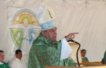 Monseñor Ricardo Valenzuela lamentó la actuación de muchas autoridades.