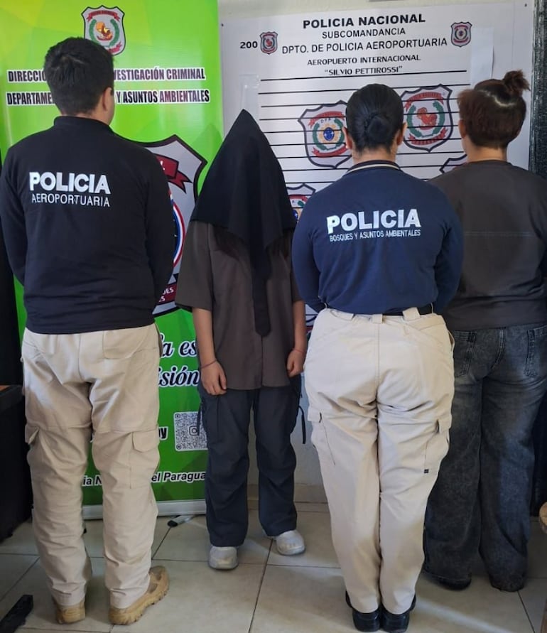 Dos mujeres de nacionalidad malasia fueron detenidas.