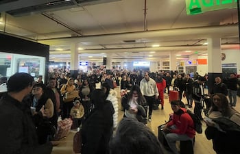 La Estación de Buses de Asunción (EBA) volvió a colmarse de viajeros por el feriado largo.