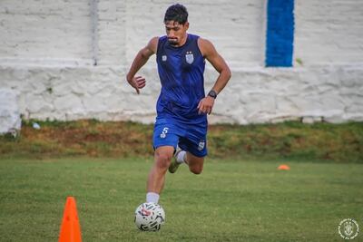 Aldo Agustín Maíz Gill (23 años), mediocampista de la "V" azulada. (Foto: Sportivo Ameliano)