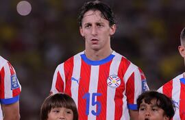 Matías Galarza Fonda (23 años), volante paraguayo en el interés de River Plate de Argentina.