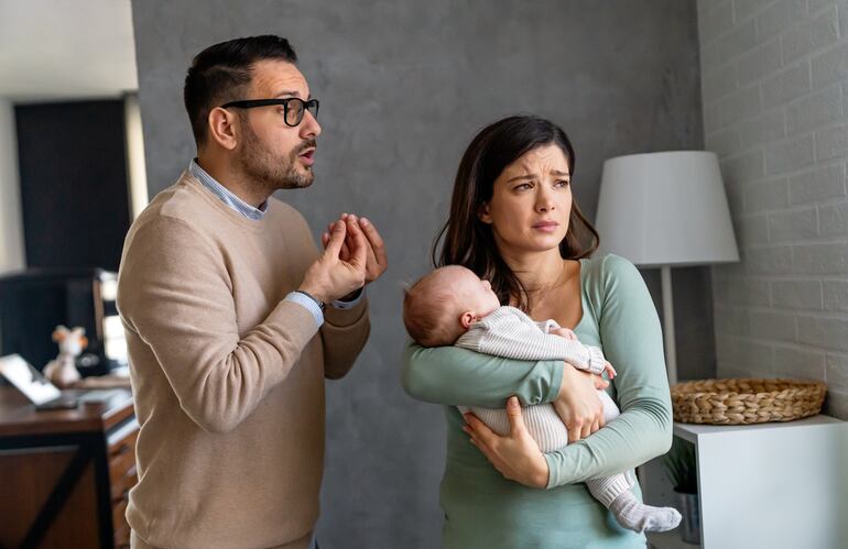 ¿Cómo mantener la chispa en la pareja cuando un bebé marca el ritmo?