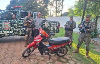 Detención del sicario brasileño Adriano José Normilio en Pedro Juan Caballero. Foto: Gentileza de la Policía Nacional. 06-02-2026