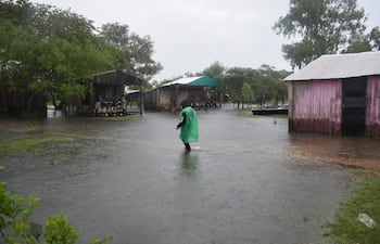 Inundación afecta a pescadores de Atinguy.