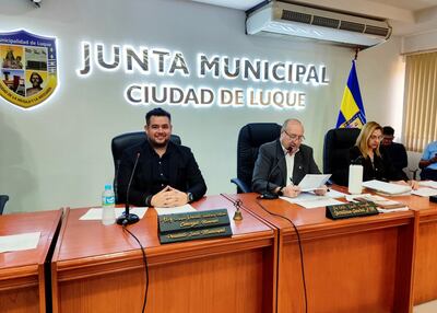 Enrique Quintana fue reelecto como presidente de la Junta Municipal de Luque.