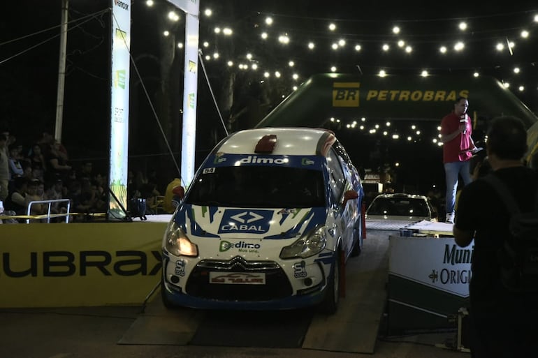 César Cruz Escobar y Jorge Arrúa, quienes ganaron la F2 en Colonias Unidas, fueron los responsables de abrir el paso a los autos de la tracción simple con el Citroën DS3 R3T Max.