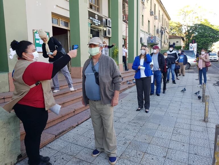 Vacunación de adultos mayores