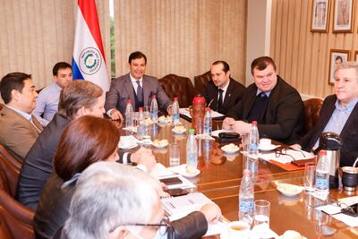 Mesa directiva del Senado se reunió con el titular de la Senad.