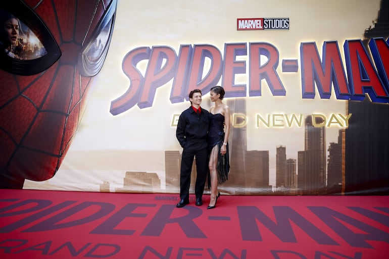 Tom Holland y Zendaya revolucionaron Madrid con su presencia para promocionar la película "Spider-Man: Brand new day". (EFE/ Daniel González)
