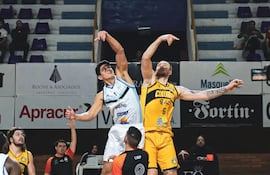 San José y Colonias Gold se enfrentan este jueves, en Obligado. El importante juego definirá posiciones para el Top 4 de la Liga de Básquetbol.