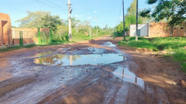 Avenida Italia de Villarrica, inicialmente asfaltada para ser una ruta segura para estudiantes universitarios.