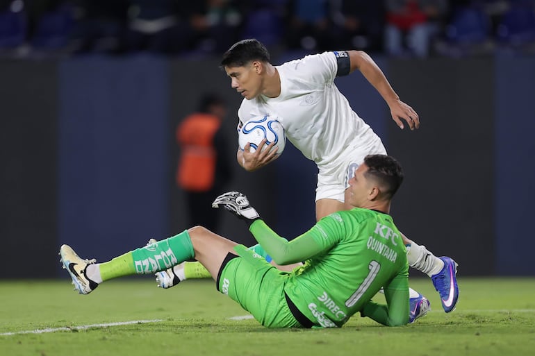 Lorenzo Antonio Melgarejo completa el podio paraguayo de artilleros del máximo certamen de la Conmebol a nivel de clubes.