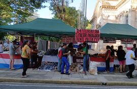 Paraguay Pyahurã alimentos viveres dia mujer paraguaya