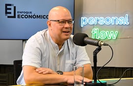 Enfoque Económico de Abc Cardinal 730 Am y de Abc TV , con el Ministro de Hacienda Oscar Lovera