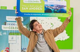 Alex Bogado es ganador del primer sorteo del mes de julio.