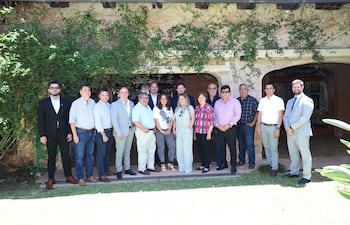 Miembros de GAEPY participaron de una reunión sobre la labor que realizan para el programa Hambre Cero.