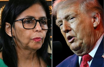 Esta combinación de imágenes, muestra, de izq. a der., a la vicepresidenta venezolana, Delcy Rodríguez, en Caracas y al presidente estadounidense, Donald Trump, en Washington, D. C.