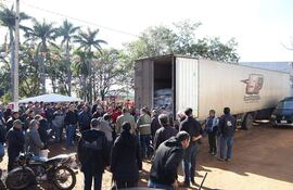 Los productores recibieron de manera gratuita las semillas de papa distribuidas por el Ministerio de Agricultura y Ganadería (MAG).
