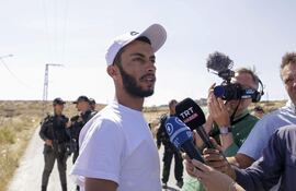 Basel Adra atiende a la prensa el lunes 2 de junio de 2025.