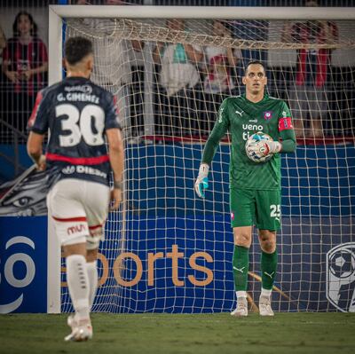 Roberto Junior Fernández Torres registra 17 partidos con Cerro Porteño en la temporada.