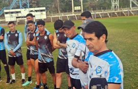 Marciano Rolando Chilavert González (64 años), nuevo director técnico de Guaireña FC.
