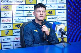 Sportivo Luqueño es el tercer club a nivel profesional de Alfredo Aguilar en nuestro medio, después de Guaraní y Olimpia.