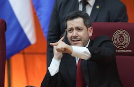 El presidente de la Cámara de Diputados de Paraguay, Raúl Latorre, dice que "por el momento" no hay más que rumores de cambios en la Corte Suprema de Justicia.
