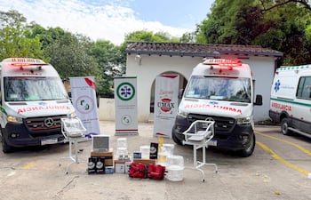 La Universidad "María Auxiliadora" equipa la primera ambulancia neonatal especializada del CAMIPS.
