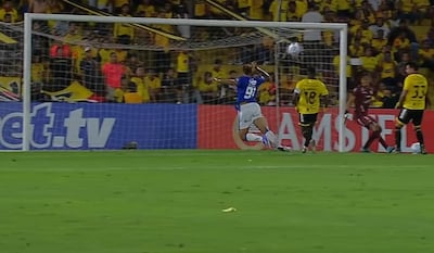 El gol poco creíble que se perdió el brasileño, Francisco da Costa.