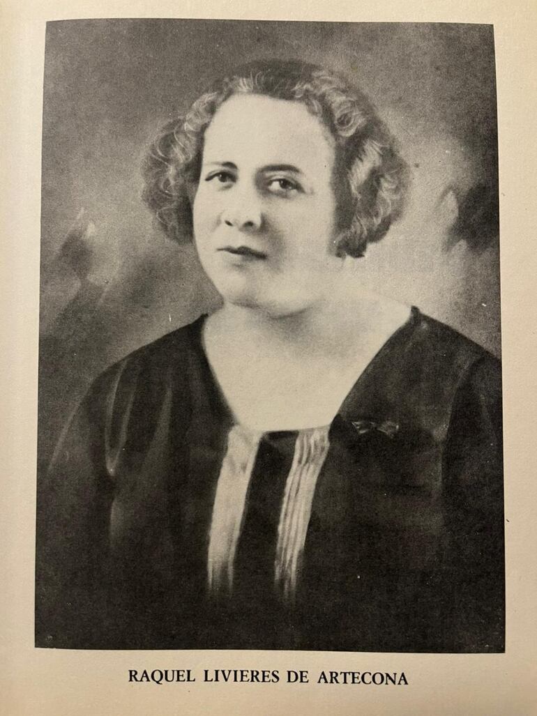 Retrato de Raquel Livieres de Artecona, del libro La Cocinera Paraguaya, Carlos Shauman Editor, segunda edición de 1986.