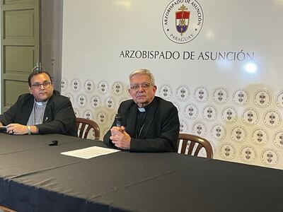 Conferencia de prensa brindada por el Cardenal Adalberto Martínez sobre el fallecimiento del Papa Francisco.