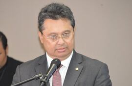 Imagen de archivo: el senador Gustavo Leite habló de "boludeces" que habría pedido el presidente Santiago Peña en el marco del control a las ONG.