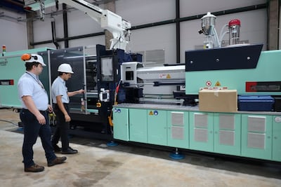 Llegaron las primeras máquinas al Centro TASK que operará en Hernandarias para fabricar autopartes.