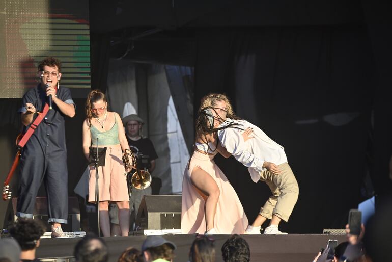 La banda paraguaya Purahei Soul se presentó en el Asúncionico en el Cómite Olímpico Paraguayo