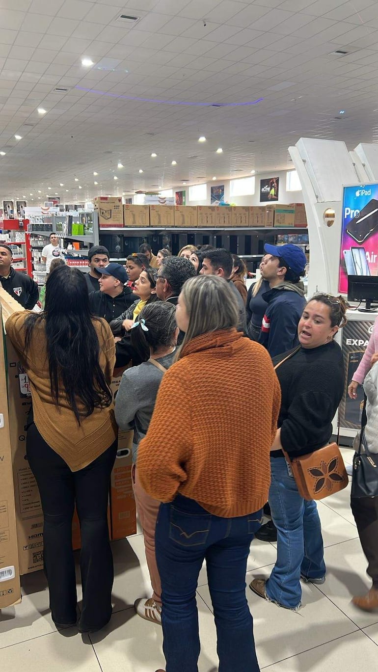 Aumentó la cantidad de turistas de compras en Pedro Juan Caballero con la realización de Crazy Week.