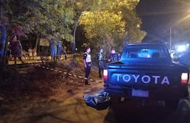 Un hombre de 38 años falleció en Zeballos Cué y la Policía investiga un posible homicidio.