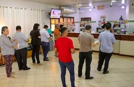 Desde este martes se incluye a las personas con TEA en atención preferencial.