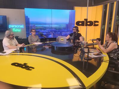 Dr. Luis Carlos Báez, director médico del Hospital de Trauma; abogada Claudia Maldonado, directora del Observatorio Vial, Estadísticas y Registro de Datos de la Agencia Nacional de Tránsito y Seguridad Vial.